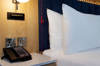 Room, 1 King Bed, Accessible