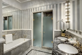 Suite, 1 Bedroom (Astor Suite, Butler Service Included)