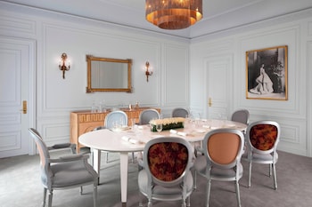 Suite, 1 Bedroom (Butler Service Included)