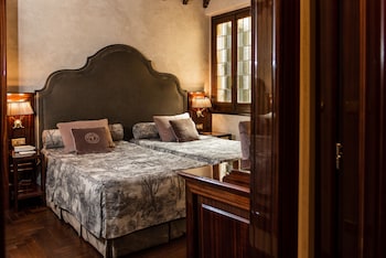 Classic Double or Twin Room
