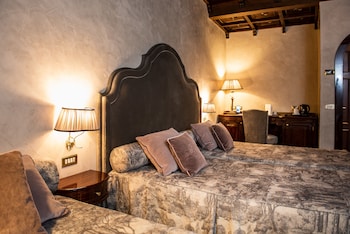 Classic Triple Room