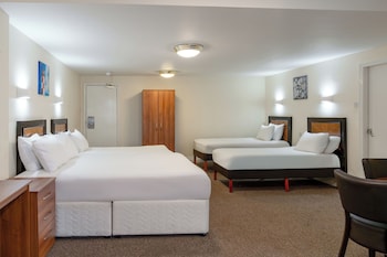 Family Room, Sea View (5)