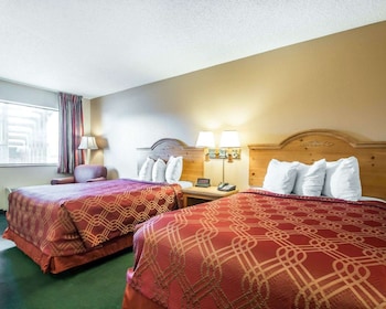 Standard Room, 2 Double Beds, Smoking
