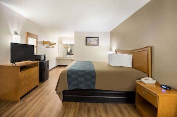 Standard Room, 1 King Bed, Smoking