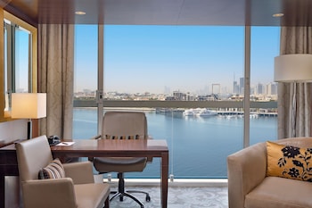 Junior Suite, 1 King Bed