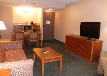 Suite, 1 King Bed with Sofa bed, Non Smoking