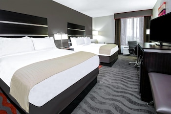 Room, 2 Queen Beds, Mobility Accessible, Non Smoking (Bathtub w/Grab Bars)