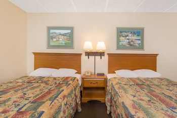 Basic Double Room, 2 Double Beds