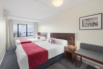 Two Bedroom Apartment with Full Facilities and Balcony