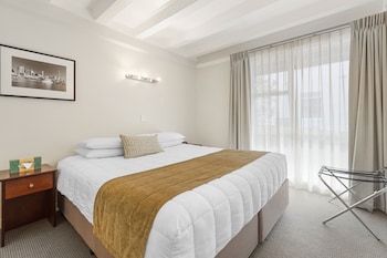 One Bedroom Apartment (Accessible)