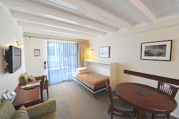 One Bedroom Apartment (Accessible)