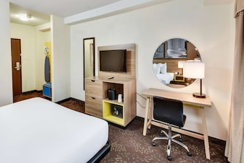 Room, 1 King Bed, Non Smoking