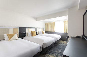 Triple Room, Non Smoking (Cross Floor)