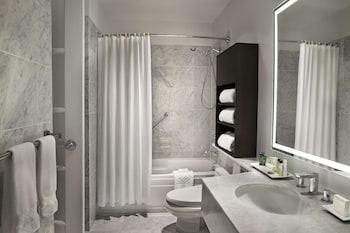 Suite, 1 Bedroom, Kitchen