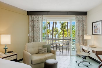 Balcony Pool View Room with 2 Double Beds