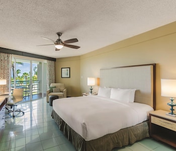Balcony Pool View Room with 1 King Bed