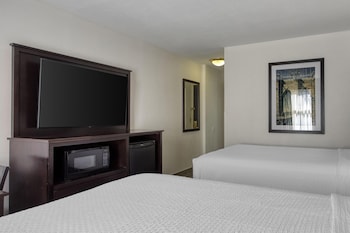 Standard Room, 2 Double Beds, Refrigerator & Microwave