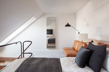 Suite (Conference)