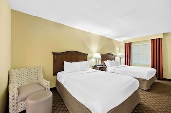 Standard Room, 2 Queen Beds, Non Smoking