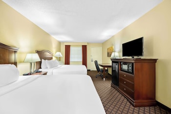 Standard Room, 2 Queen Beds, Non Smoking, Refrigerator & Microwave