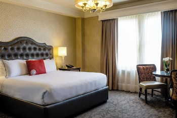 Superior Room, 1 King Bed