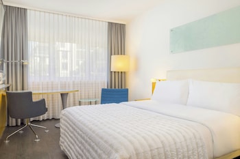 Superior Room, 1 Queen Bed