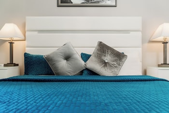 Junior Suite, City View
