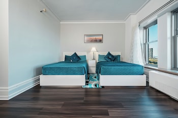 Standard Room, 2 Double Beds, Lake View