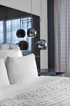 Room, 1 King Bed