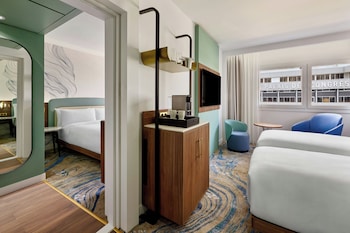 Executive Room, 1 King Bed