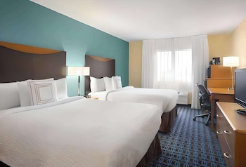 Standard Room, 2 Queen Beds, Non Smoking