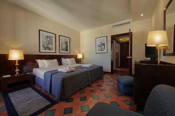 Twin Room, City View