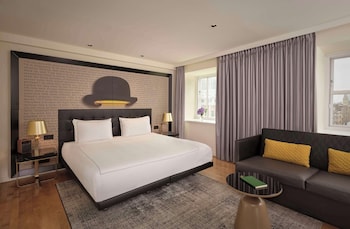Deluxe Room (Heritage King)