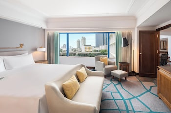 Diplomatic Suite, Club Lounge Access, 1 Bedroom Larger Suite
