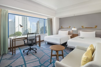 2 Twin/Single Beds, Club Lounge Access, Deluxe Guest Room