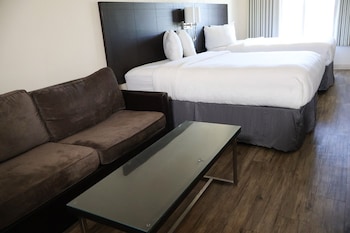 Junior Room, 2 Queen Beds