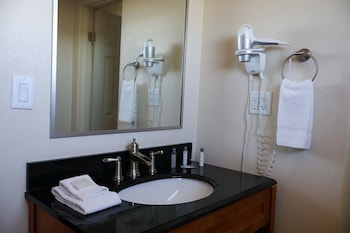 Standard Room, 2 Queen Beds