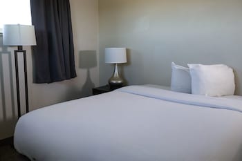 Double Room, 2 Queen Beds, Non Smoking