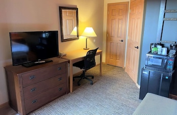 Cabin, 1 King Bed