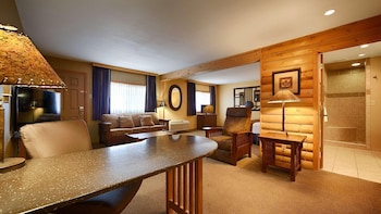 Cabin, 1 King Bed with Sofa bed