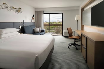Room, 1 King Bed with Sofa bed, Tower