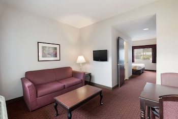 Suite, 1 King Bed, Non Smoking