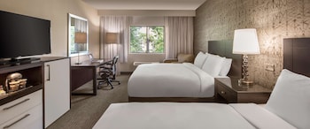 Standard Room, 2 Double Beds