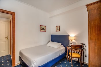Double Room Single Use - Balcony not guaranteed