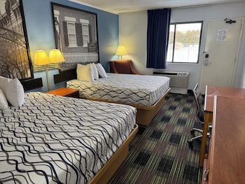 Deluxe Room, 2 Queen Beds, Non Smoking