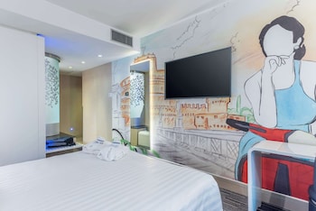 Comfort Room, Multiple Beds