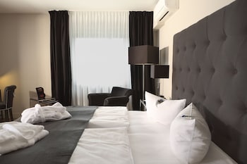 Business Double Room