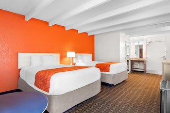 Room, 2 Queen Beds, Accessible, Non Smoking (Mobility Accessible)