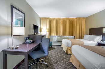 Room, 2 Double Beds, Non Smoking (Upper Floor)