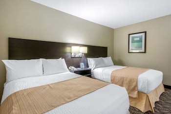 Room, 2 Double Beds, Non Smoking (Upper Floor)